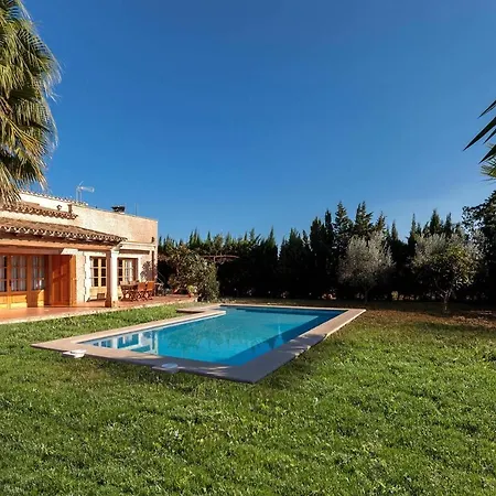Manyani Villa *