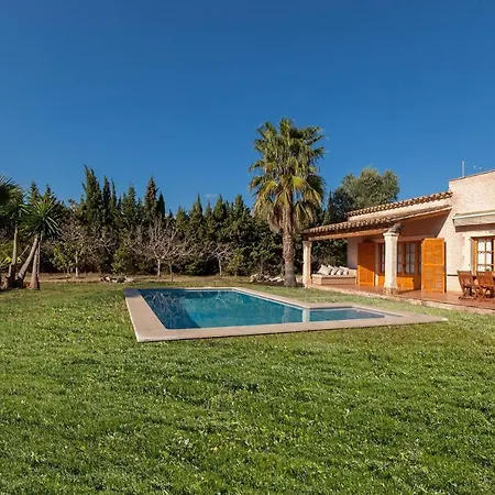 Manyani Villa